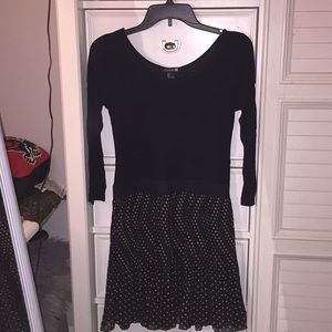 Forever 21 - Black & Spotted Long Sleeve Dress!